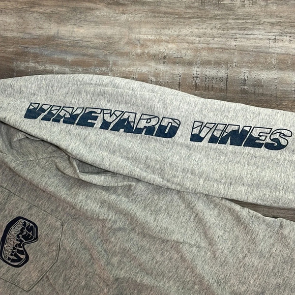 Vineyard Vines long sleeve googles t-shirt - Picture 4 of 7